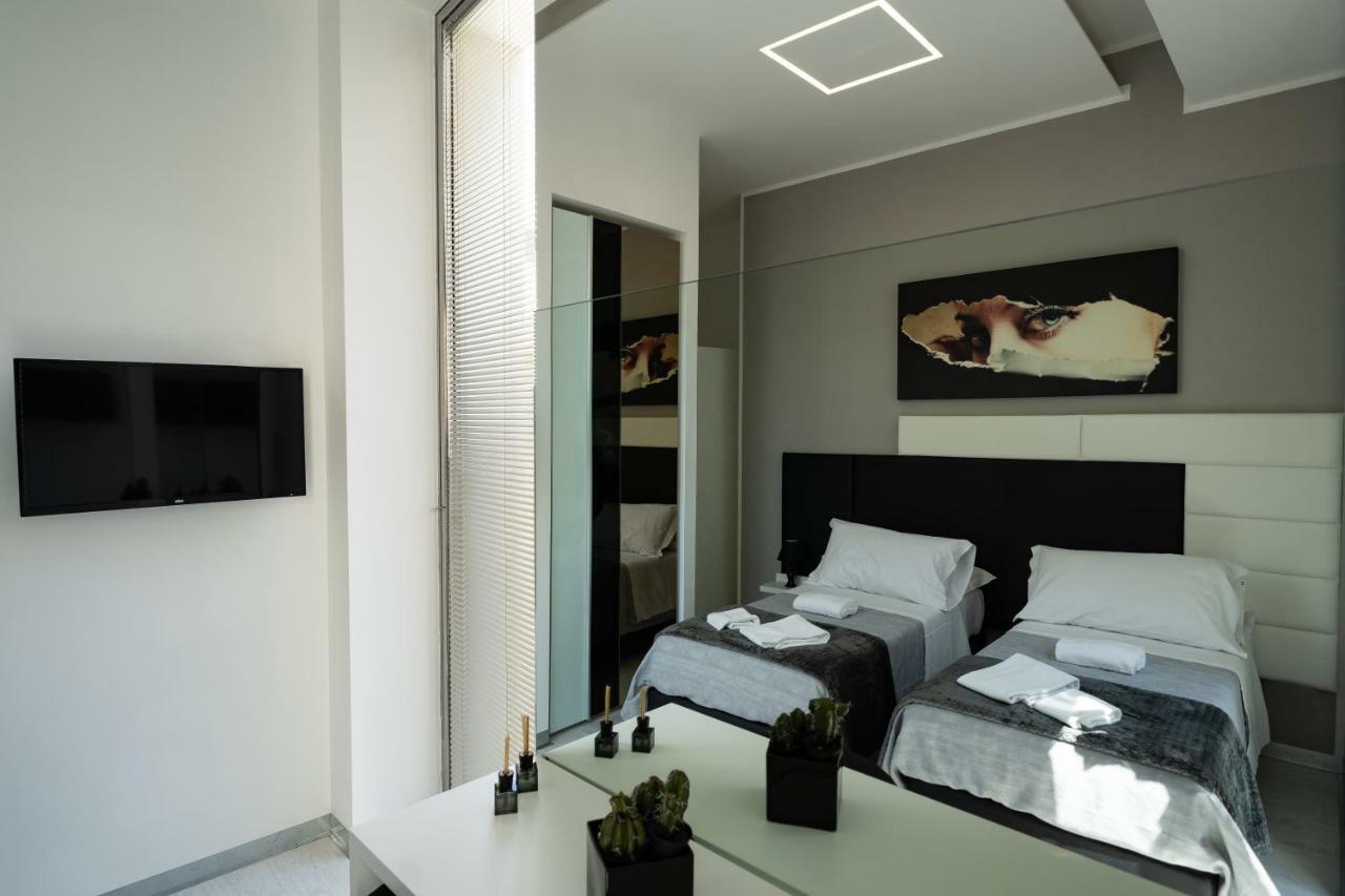 White Rooms Reggio Calabria Exterior photo